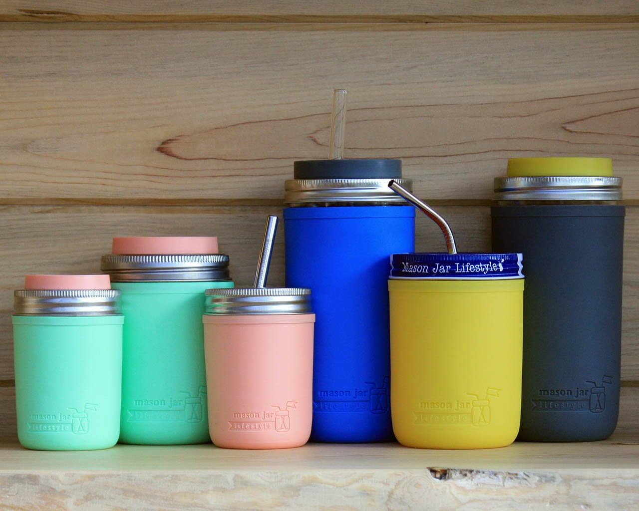 Mason Jar - Wide Mouth Pint 16oz Silicone Sleeves Protects Pints Works Amazingly